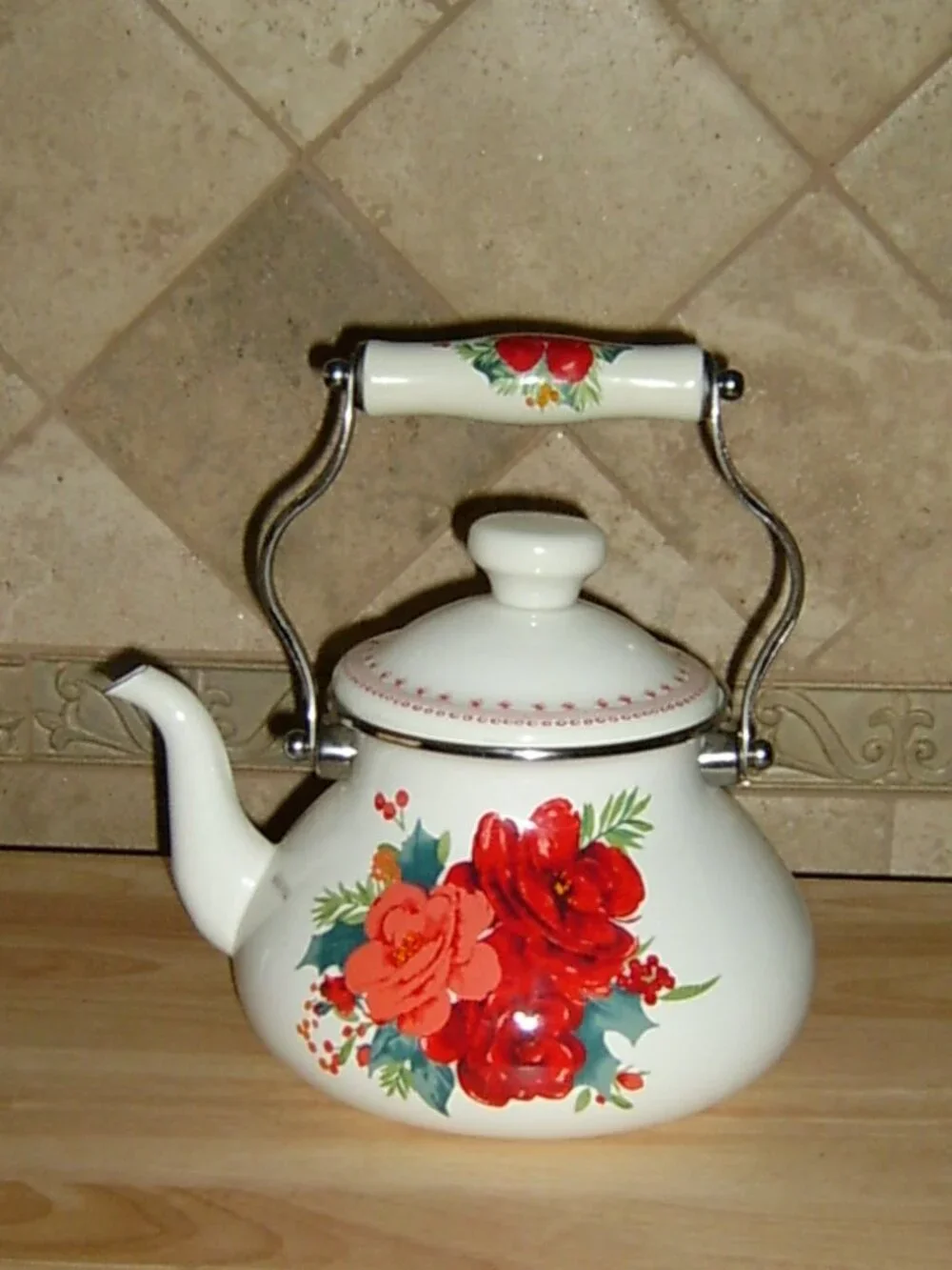 The‎ Pioneer Woman Cheerful Rose Pattern Enamel on Steel Tea Kettle, EUC